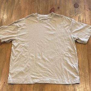 American Eagle Outfitters Tan Short Sleeve Tee